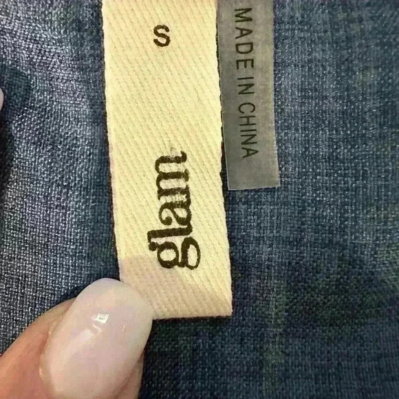 Glam Blue Wrap blouse with Ruffles Size Small - Picture 3 of 4